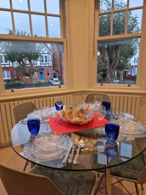 Quintessentially 'London' Flat Kültér fotó